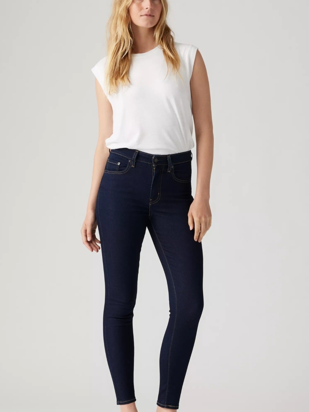Levi's Women's High-Rise Skinny Jeans in Cast Shadows Dark Wash
